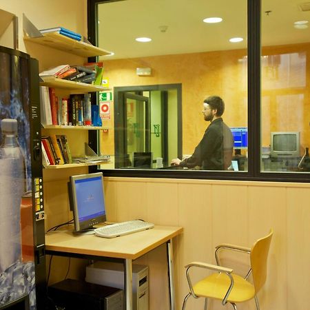 El Jardi Hotel Barcelona Bagian luar foto