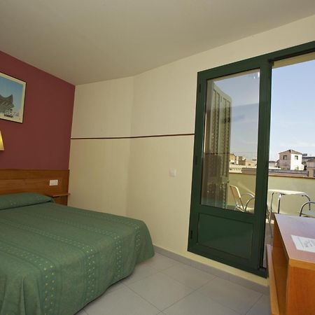 El Jardi Hotel Barcelona Ruang foto