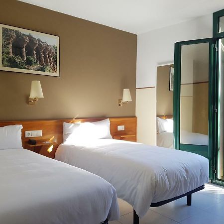 El Jardi Hotel Barcelona Bagian luar foto