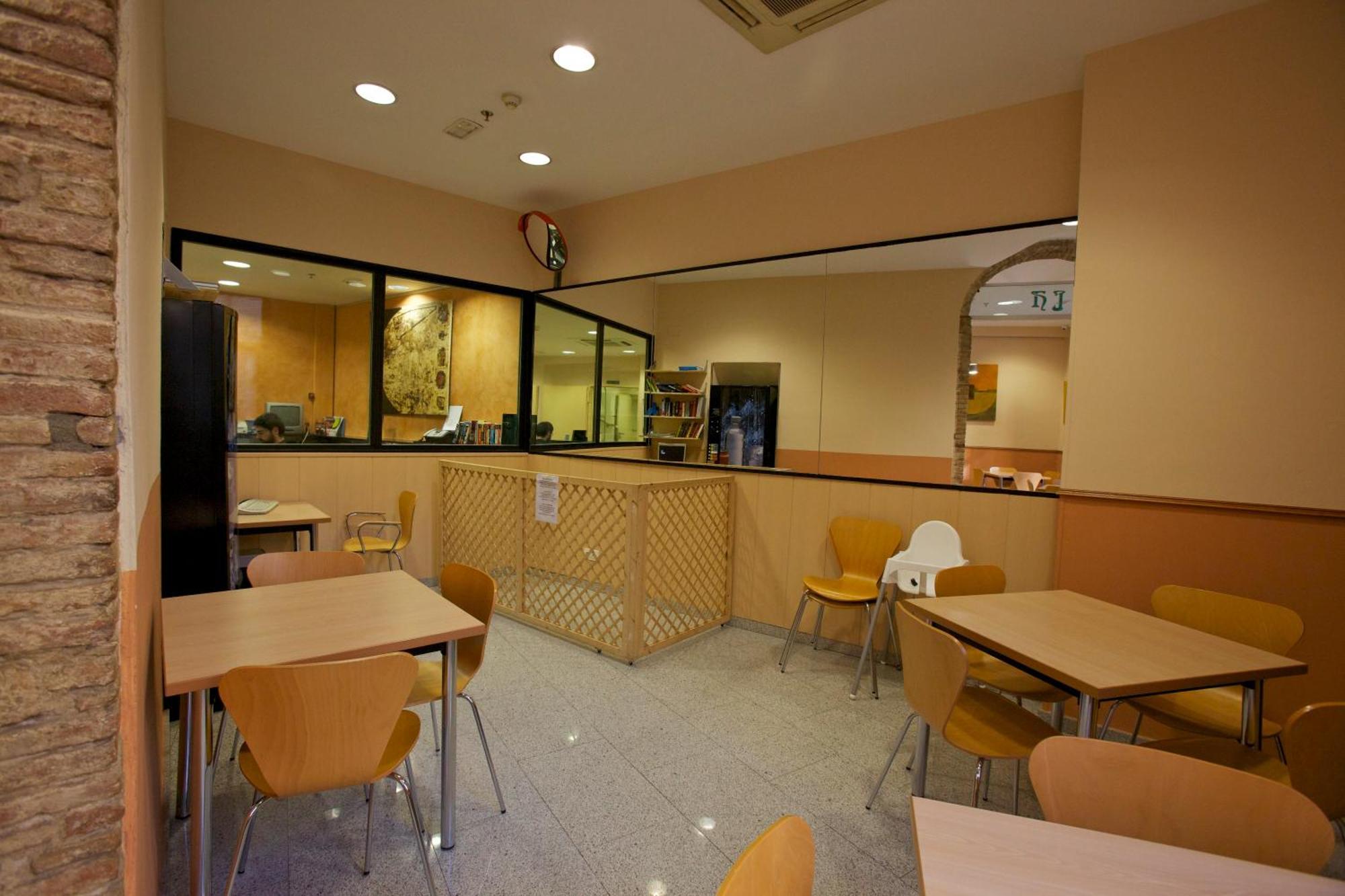 El Jardi Hotel Barcelona Bagian luar foto