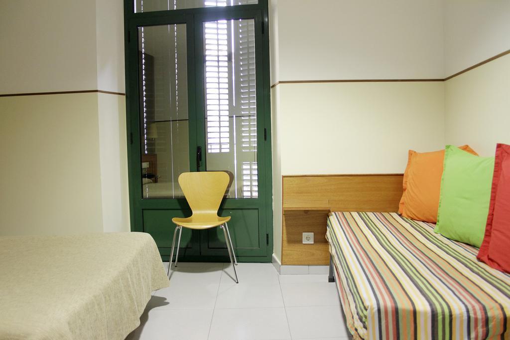 El Jardi Hotel Barcelona Bagian luar foto