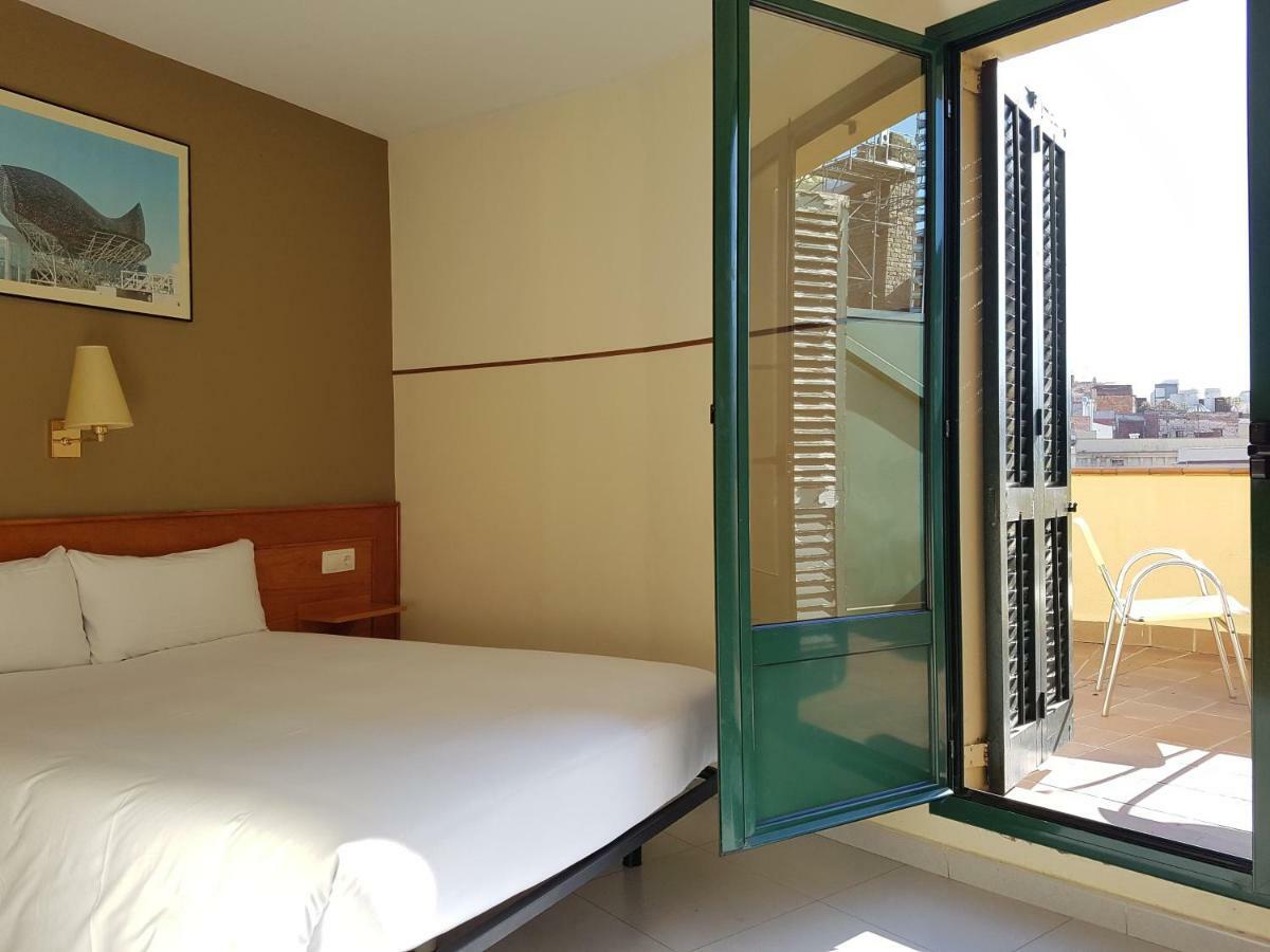 El Jardi Hotel Barcelona Bagian luar foto