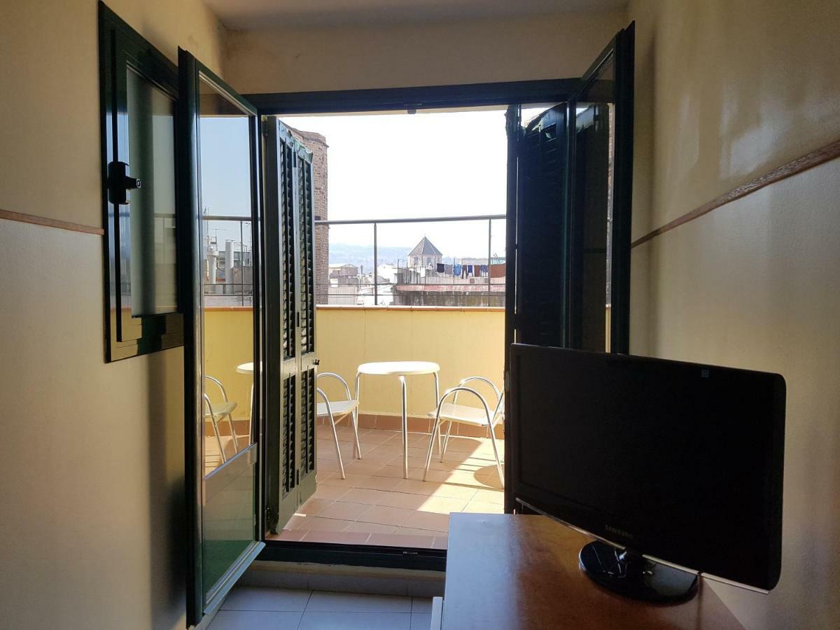 El Jardi Hotel Barcelona Bagian luar foto